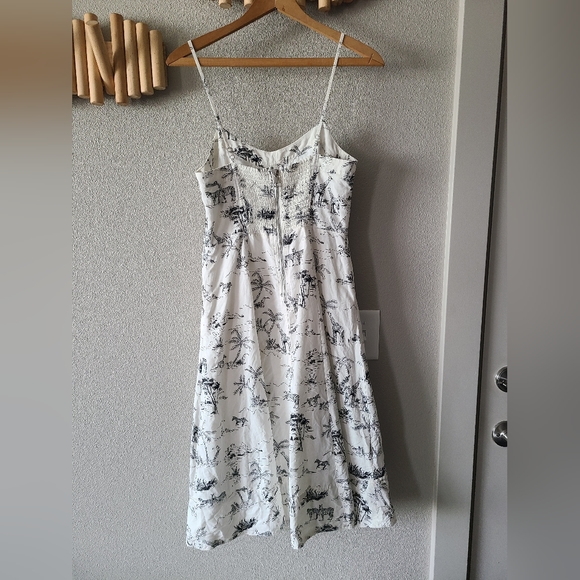 ☀️ Banana Republic linen blend sundress - Picture 8 of 9